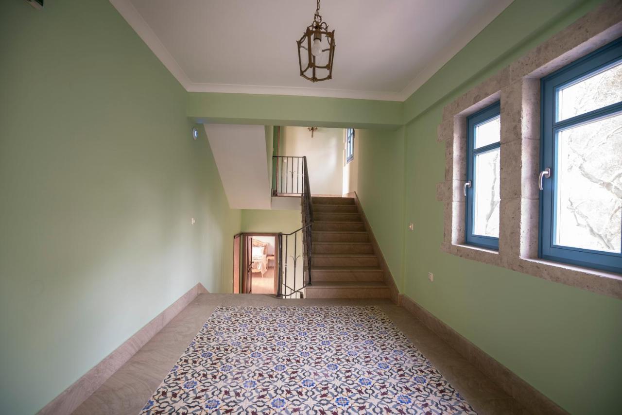 Elysium Living Parga Aparthotel Buitenkant foto