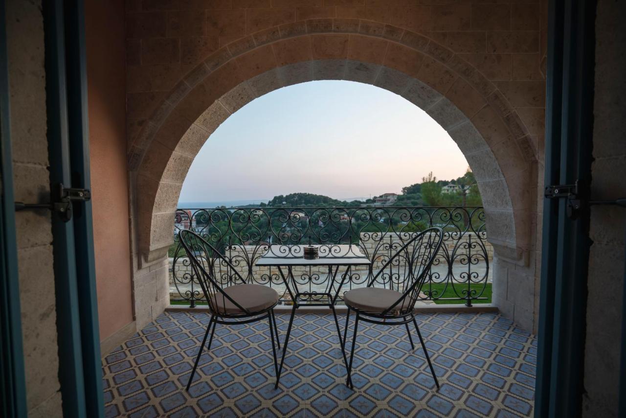 Elysium Living Parga Aparthotel Buitenkant foto