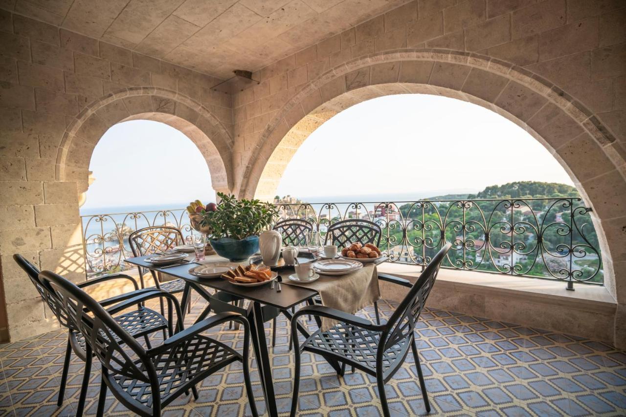 Elysium Living Parga Aparthotel Buitenkant foto
