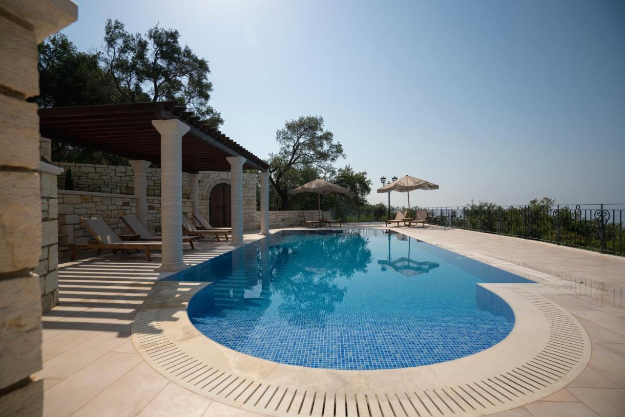 Elysium Living Parga Aparthotel Buitenkant foto