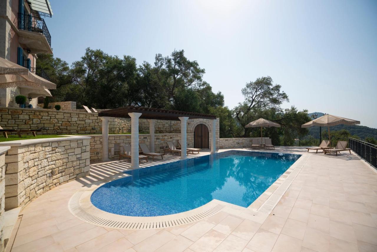 Elysium Living Parga Aparthotel Buitenkant foto